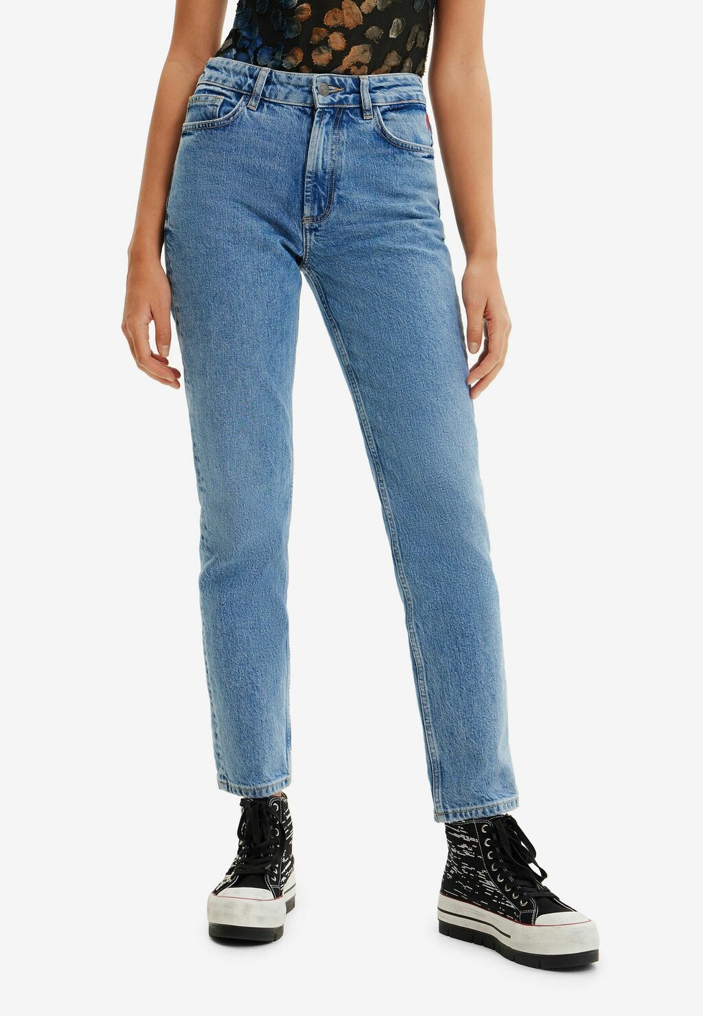 

Джинсы Slim fit Desigual