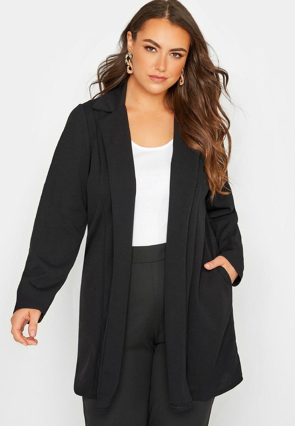 

Короткое пальто Yours Clothing, черный