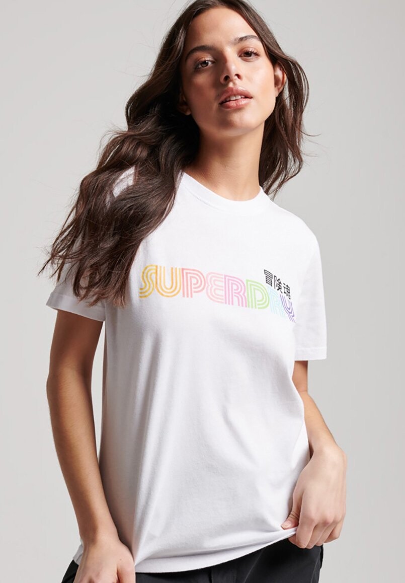 

Футболка с принтом VINTAGE RETRO RAINBOW Superdry, оптика