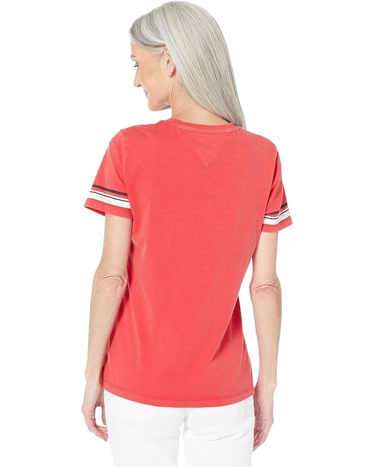 

Футболка Tommy Hilfiger Distressed Logo Tee, цвет Scarlet