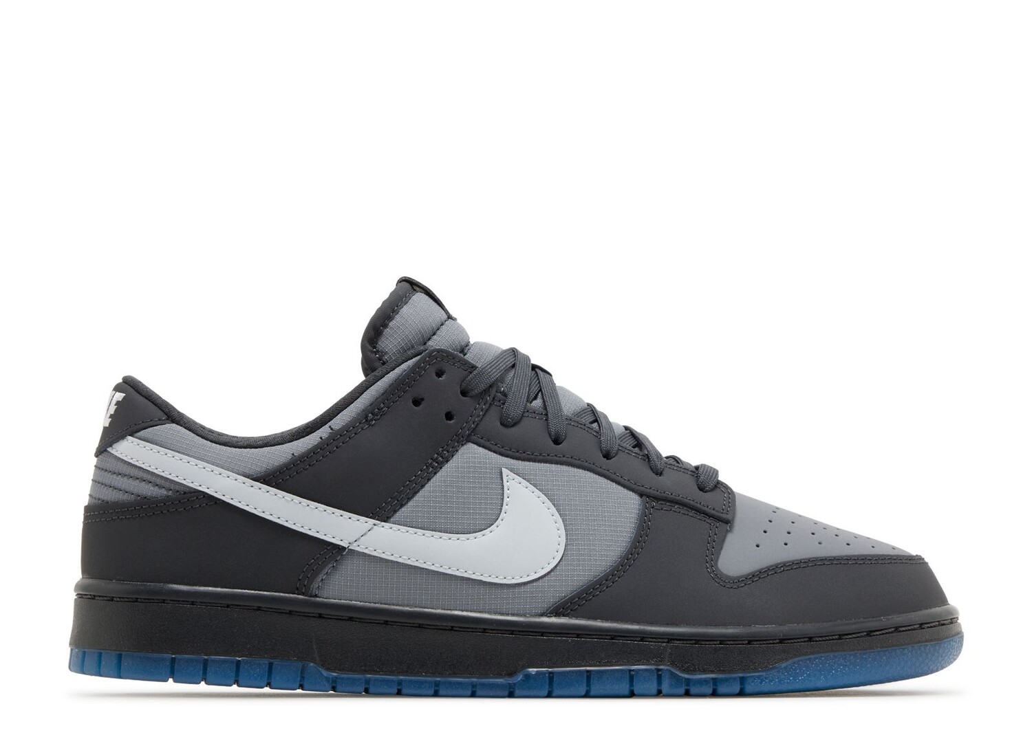 Кроссовки Nike Dunk Low 'Anthracite', черный напульсники nike swoosh серый