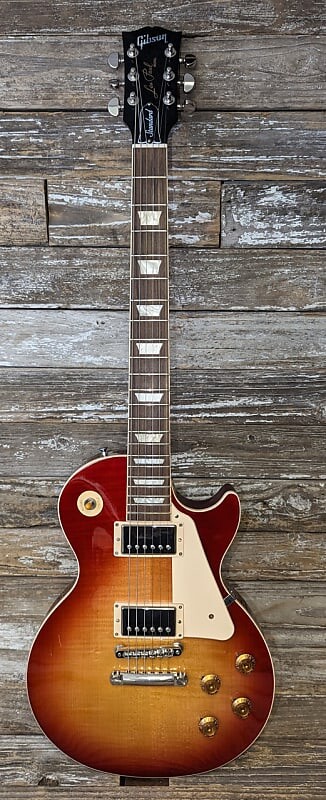 

Электрогитара 2019 Les Paul Standard Cherry Sunburst W/cs