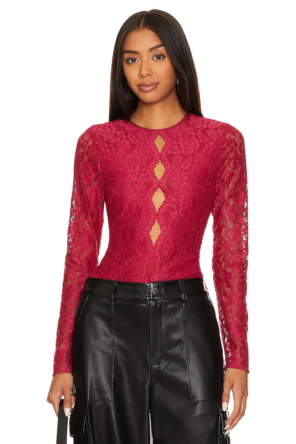 

Топ CAMI NYC Josefina, цвет Amaranth