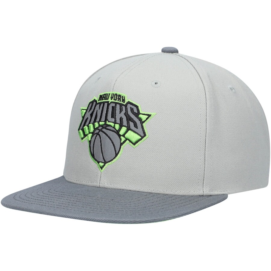 

Бейсболка Mitchell & Ness New York Knicks, серый