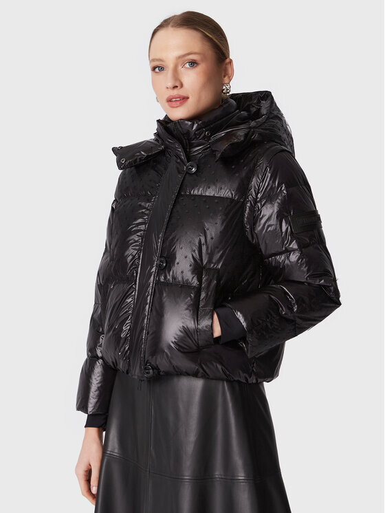 

Пуховик стандартного кроя Red Valentino, черный
