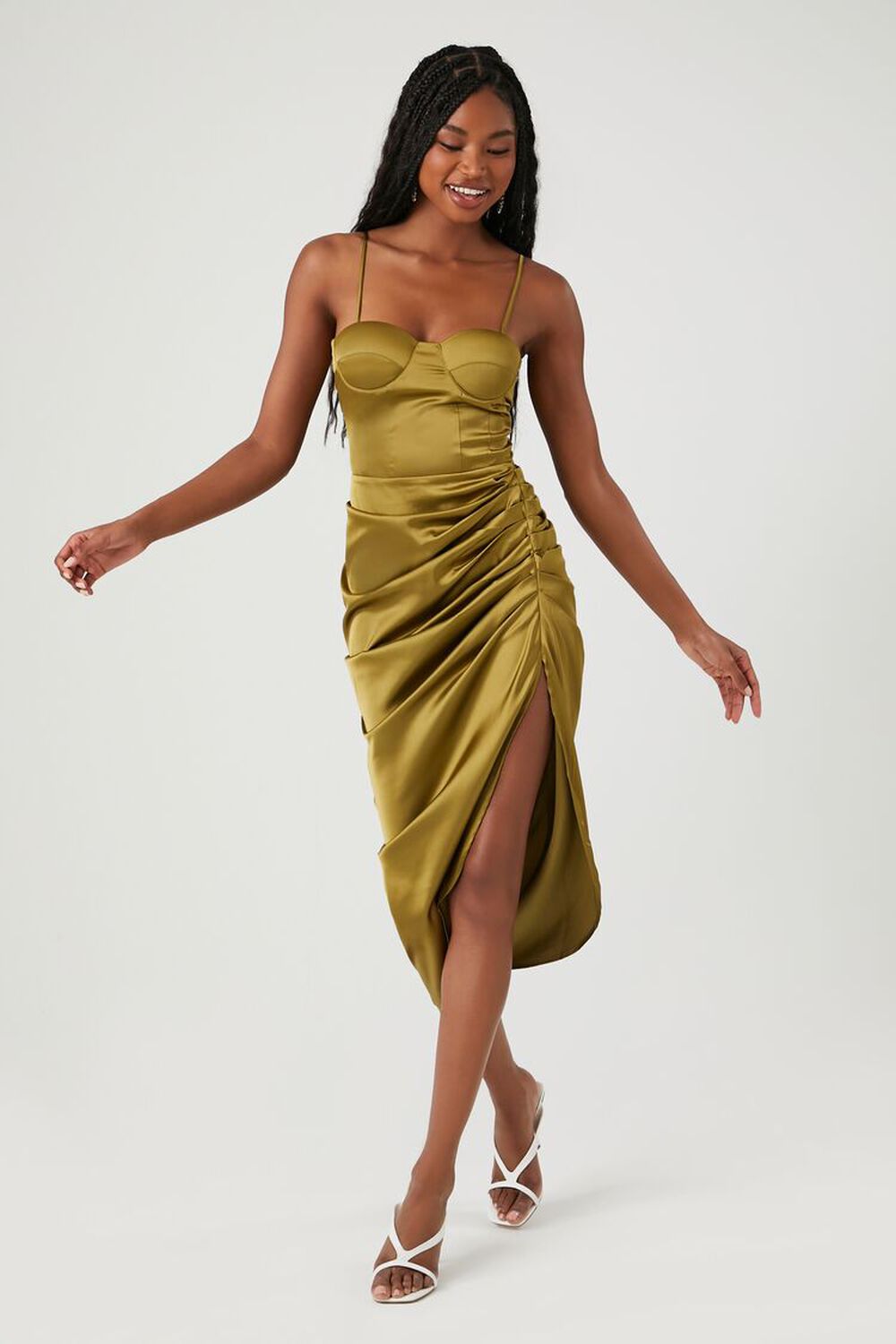 Атласное платье-миди-бюстье со сборками Forever 21, оливковый