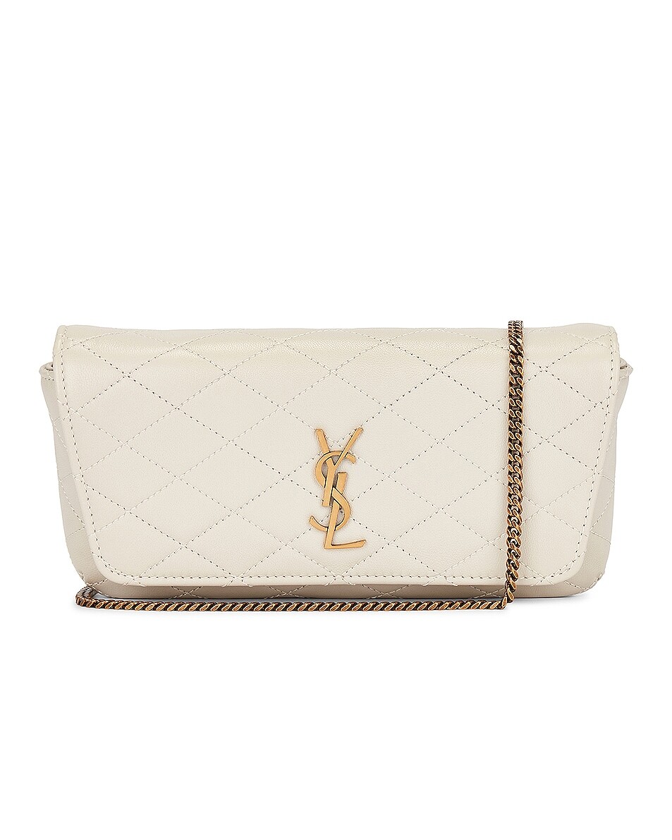 

Сумка-клатч Saint Laurent Mini Gaby Phone Holder Chain, цвет Crema Soft