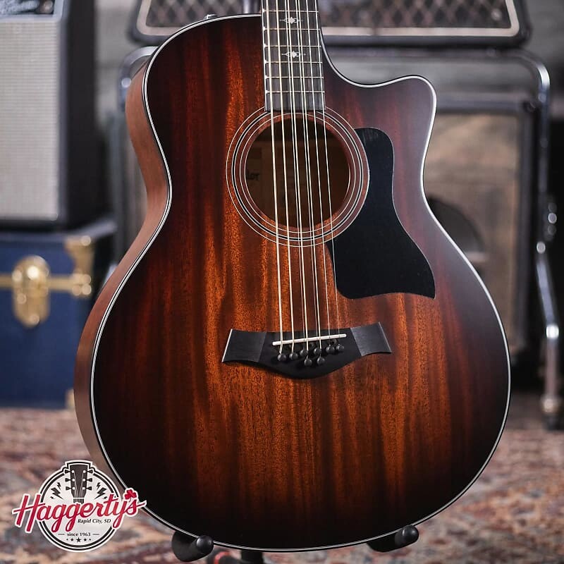 

Акустическая гитара Taylor 326ce Baritone-8 LTD Acoustic/Electric with Hardshell Case - Demo