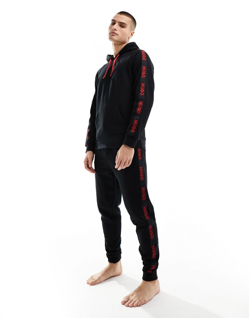 

Черные спортивные брюки с логотипом Hugo Bodywear Hugo Red