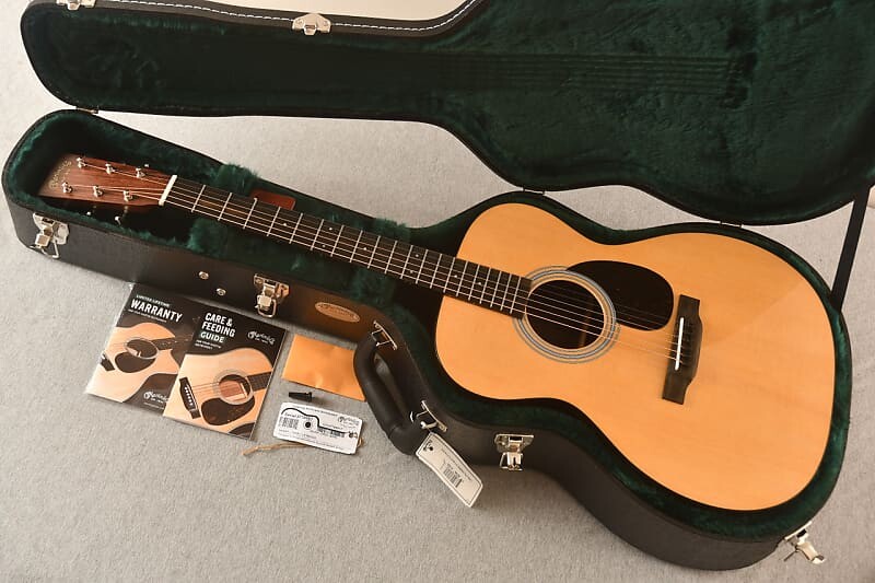 

Акустическая гитара Martin OM-21 Standard Orchestra Model #2778081
