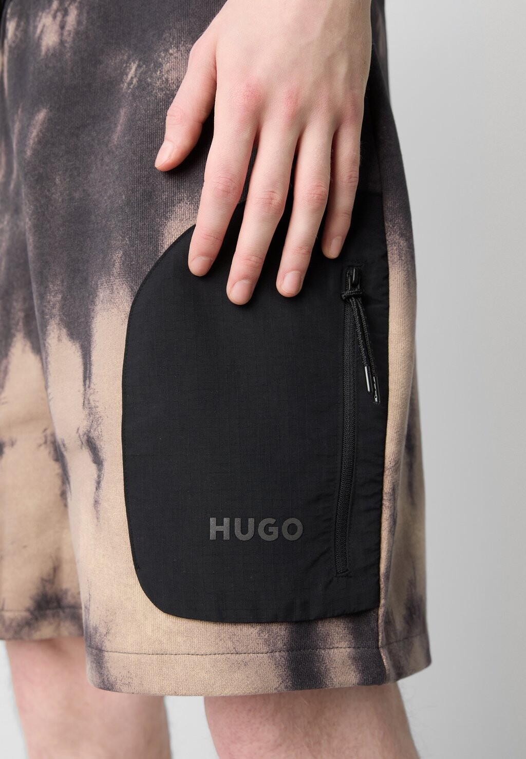 

Брюки спортивного костюма Dolrockys HUGO, средне-коричневые