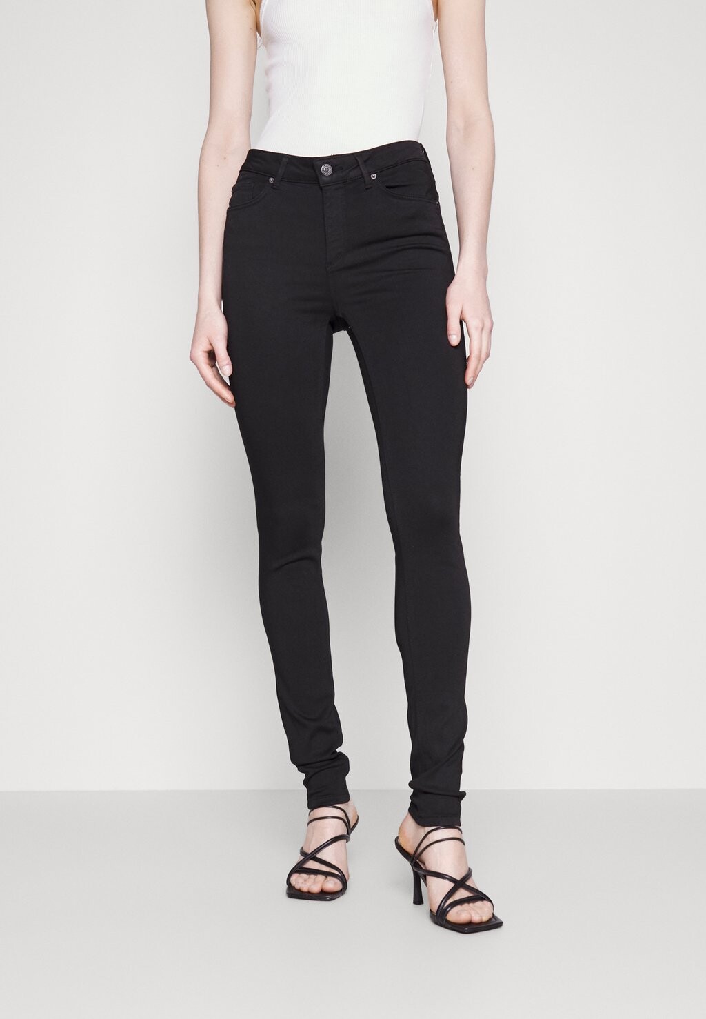 

Джинсы Skinny Fit Vero Moda, черный