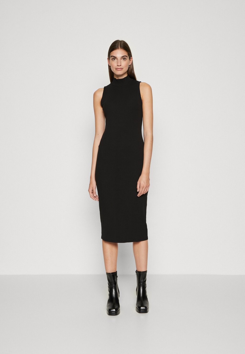 Платье-футляр GAP MOCK NECK DRESS, цвет true black