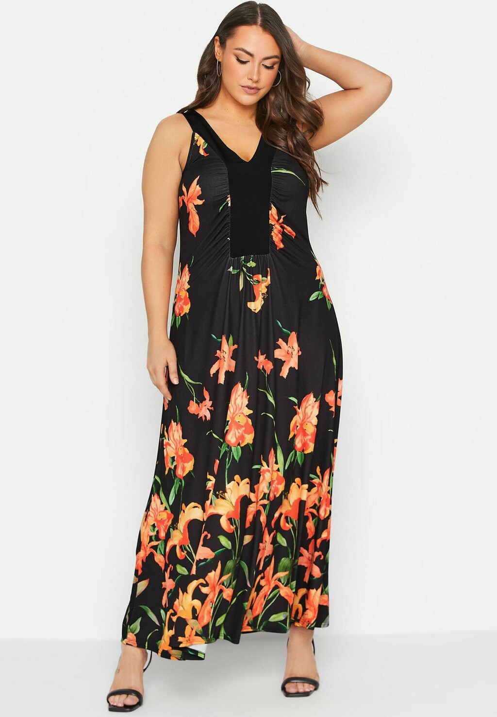 

Длинное платье Yours Clothing, черный