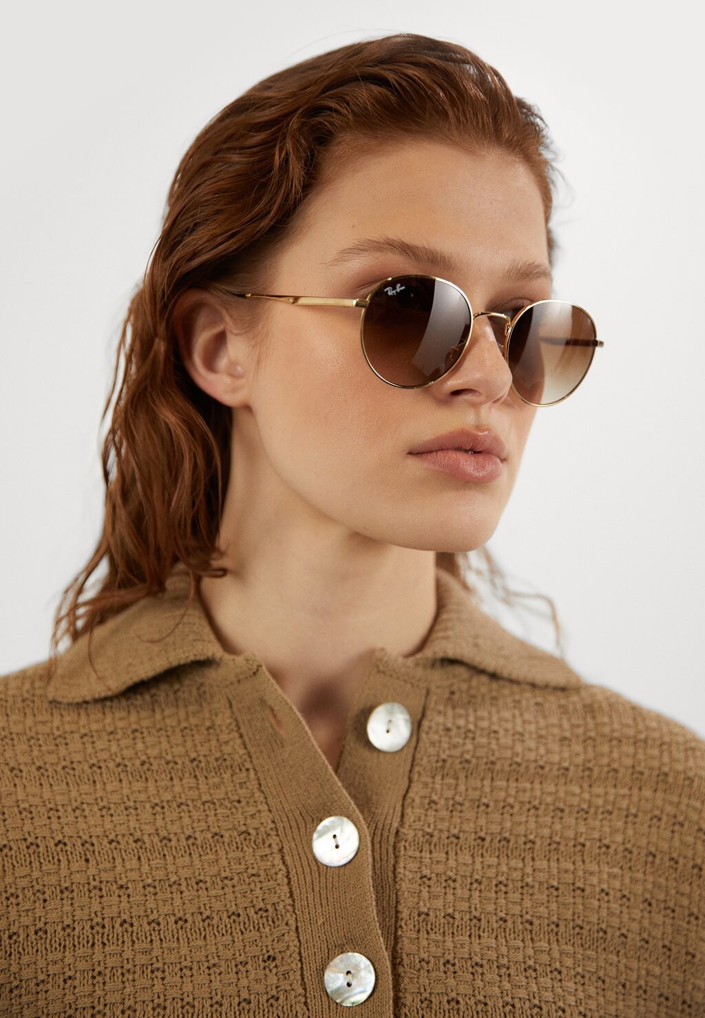 

Солнцезащитные очки Ray-Ban