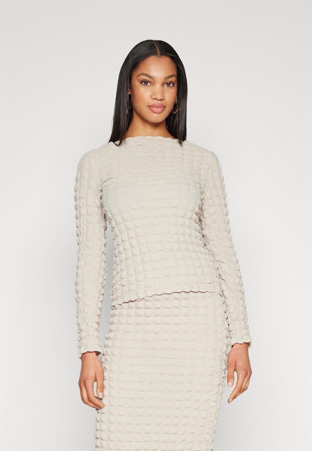 

Топ с длинными рукавами VMFREDA TOP Vero Moda, цвет silver lining