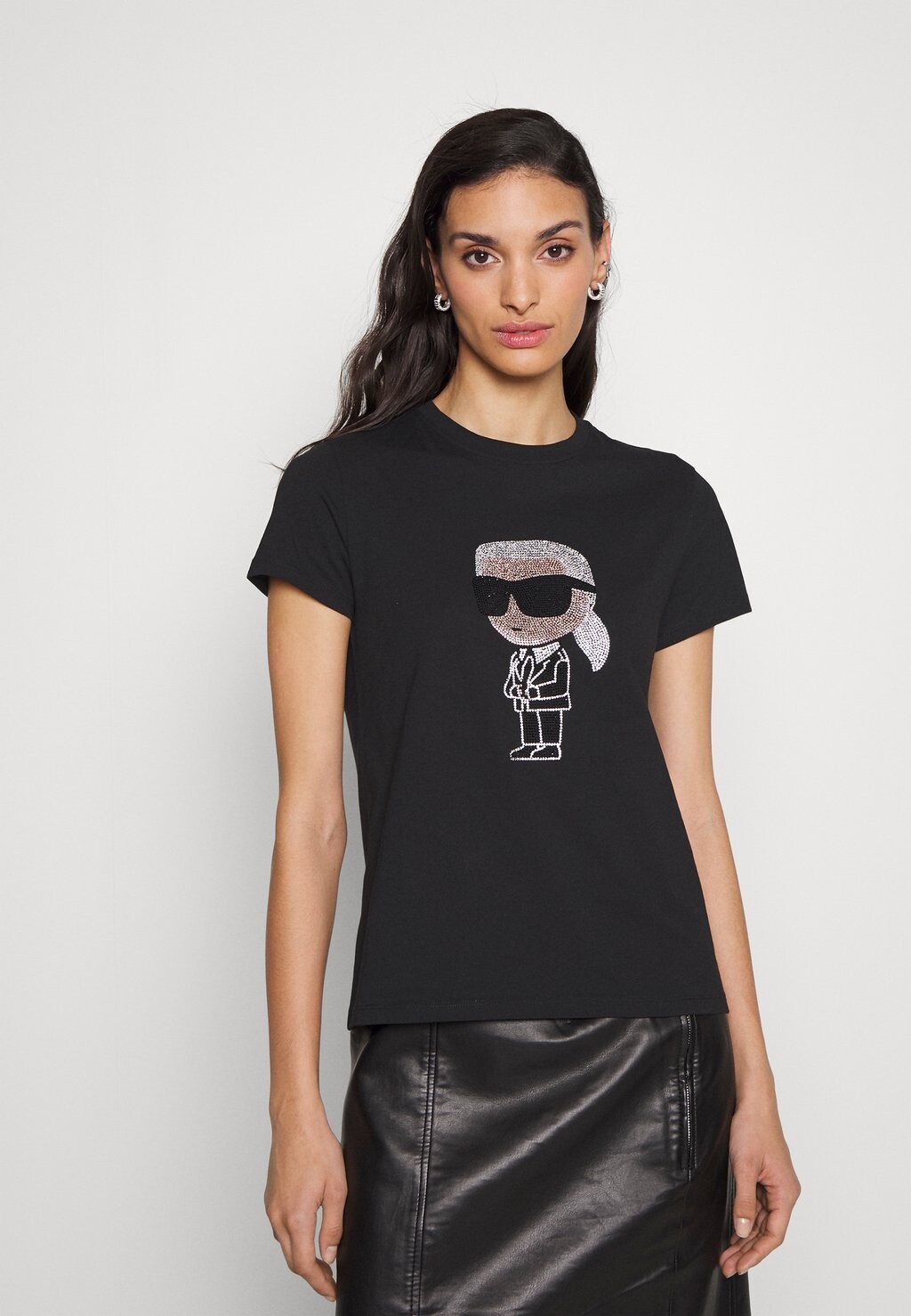 

Футболка с принтом KARL LAGERFELD, черный