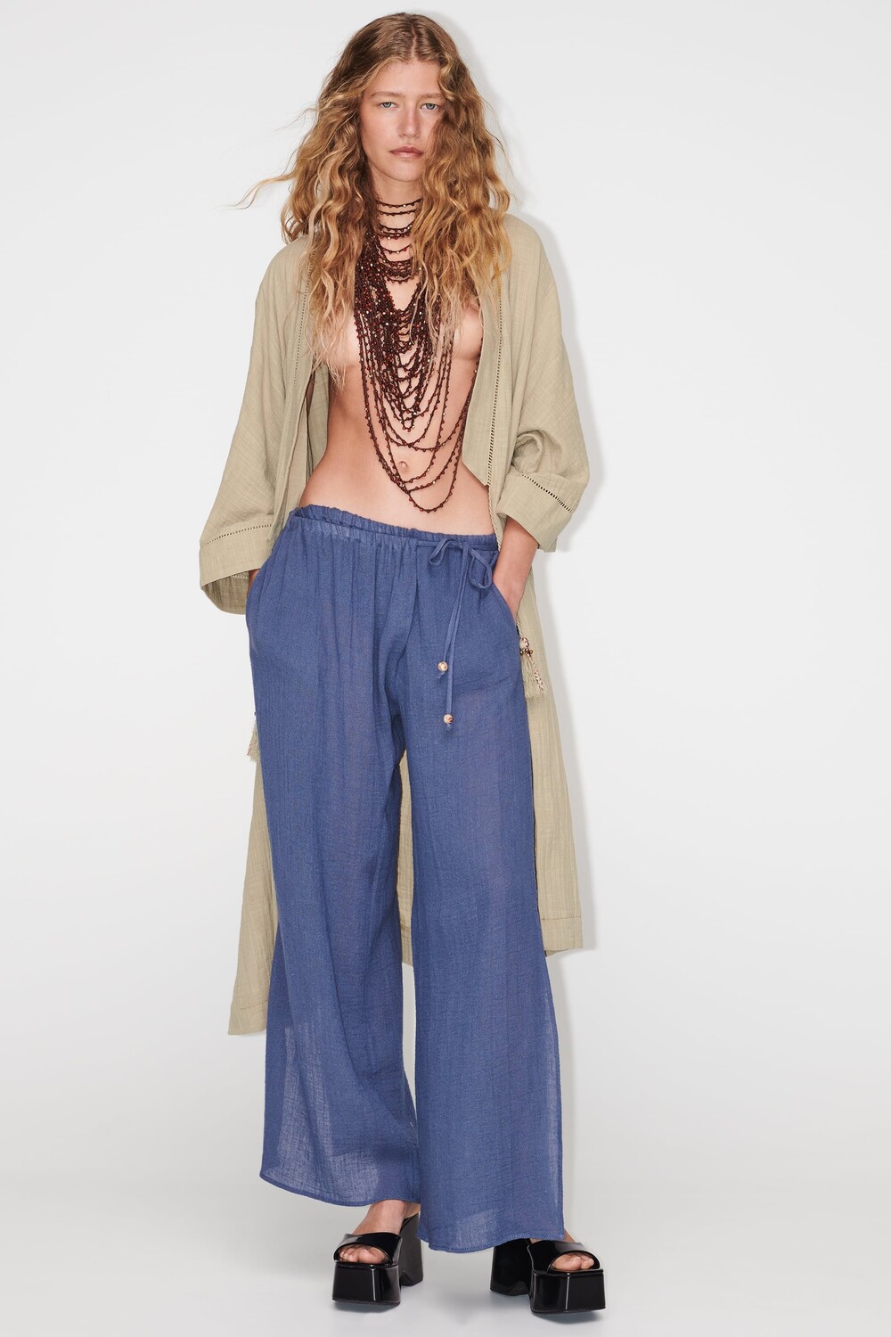 

Кимоно с кружевной отделкой Zara, хаки
