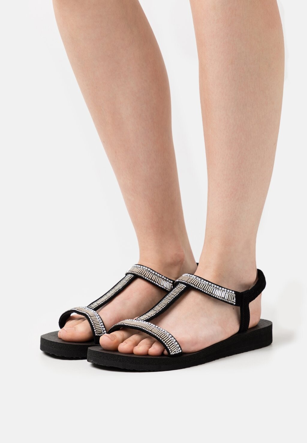 

Босоножки Skechers