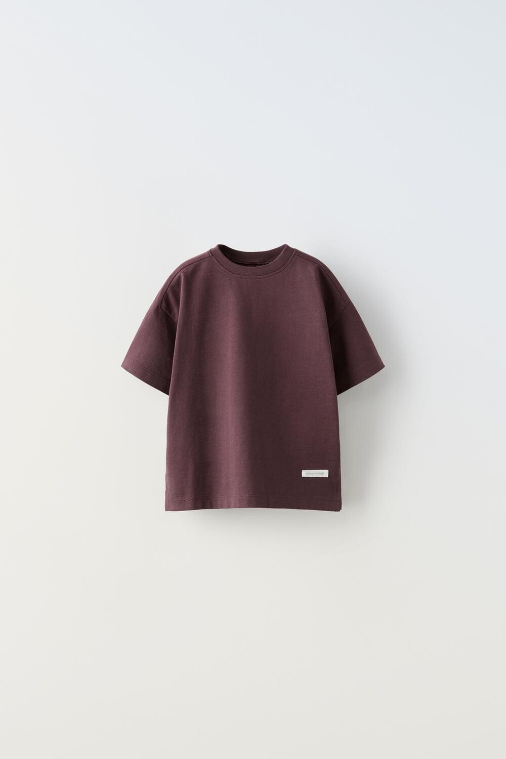 

Футболка среднего веса ZARA, баклажаны