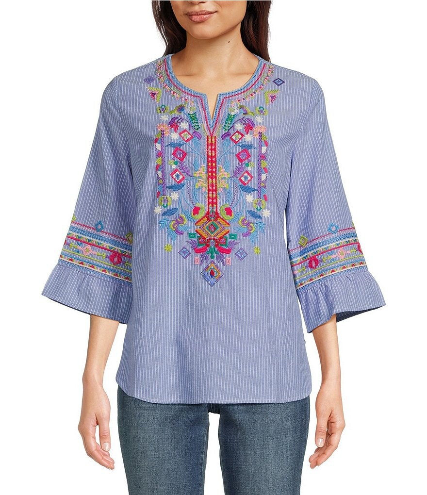 

Calessa Petite Size Тканая туника с вышивкой и круглым вырезом с разрезом и рукавами 3/4 с рюшами, синий