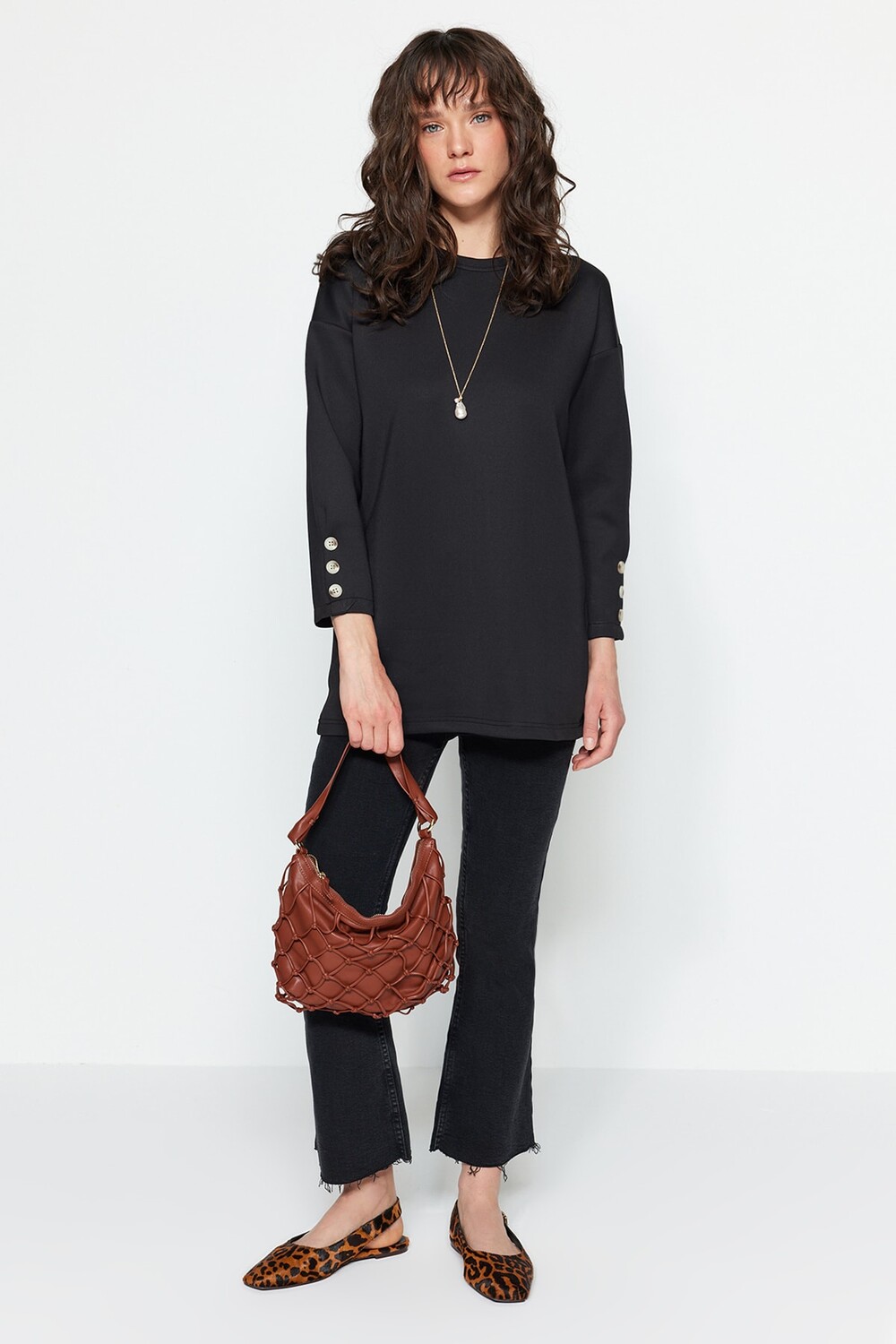 

Туника - Черный - Классический крой Trendyol Modest, черный