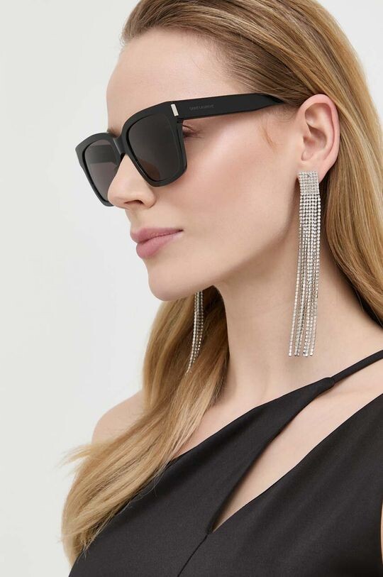 

Солнечные очки Saint Laurent, черный