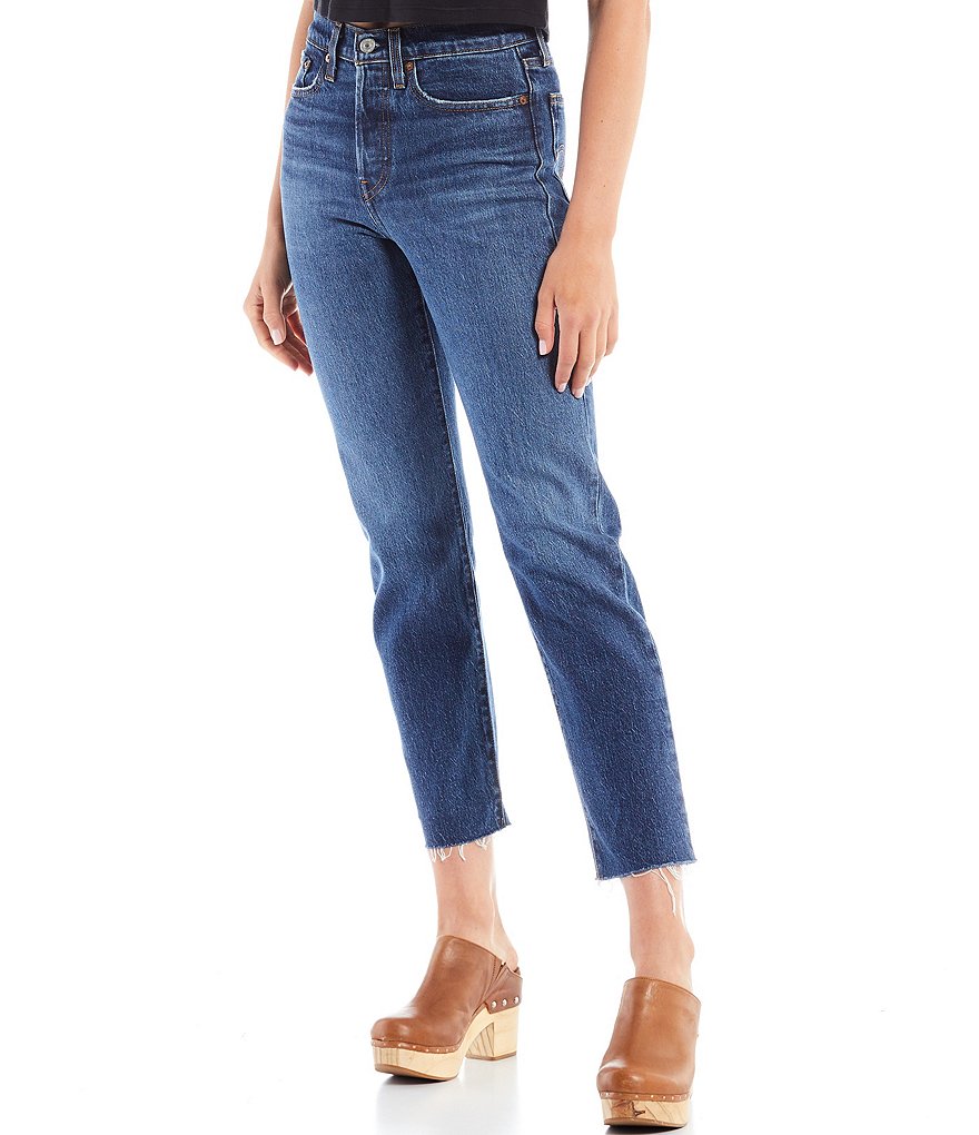 цена Прямые джинсы Levi's Wedgie из эластичного денима с высокой посадкой и необработанным краем, синий