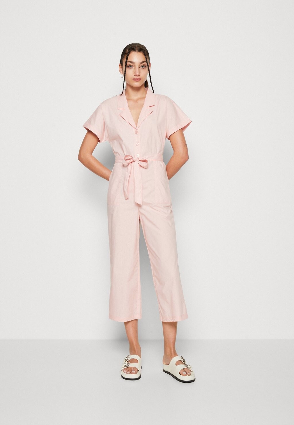 

Комбинезон Monki