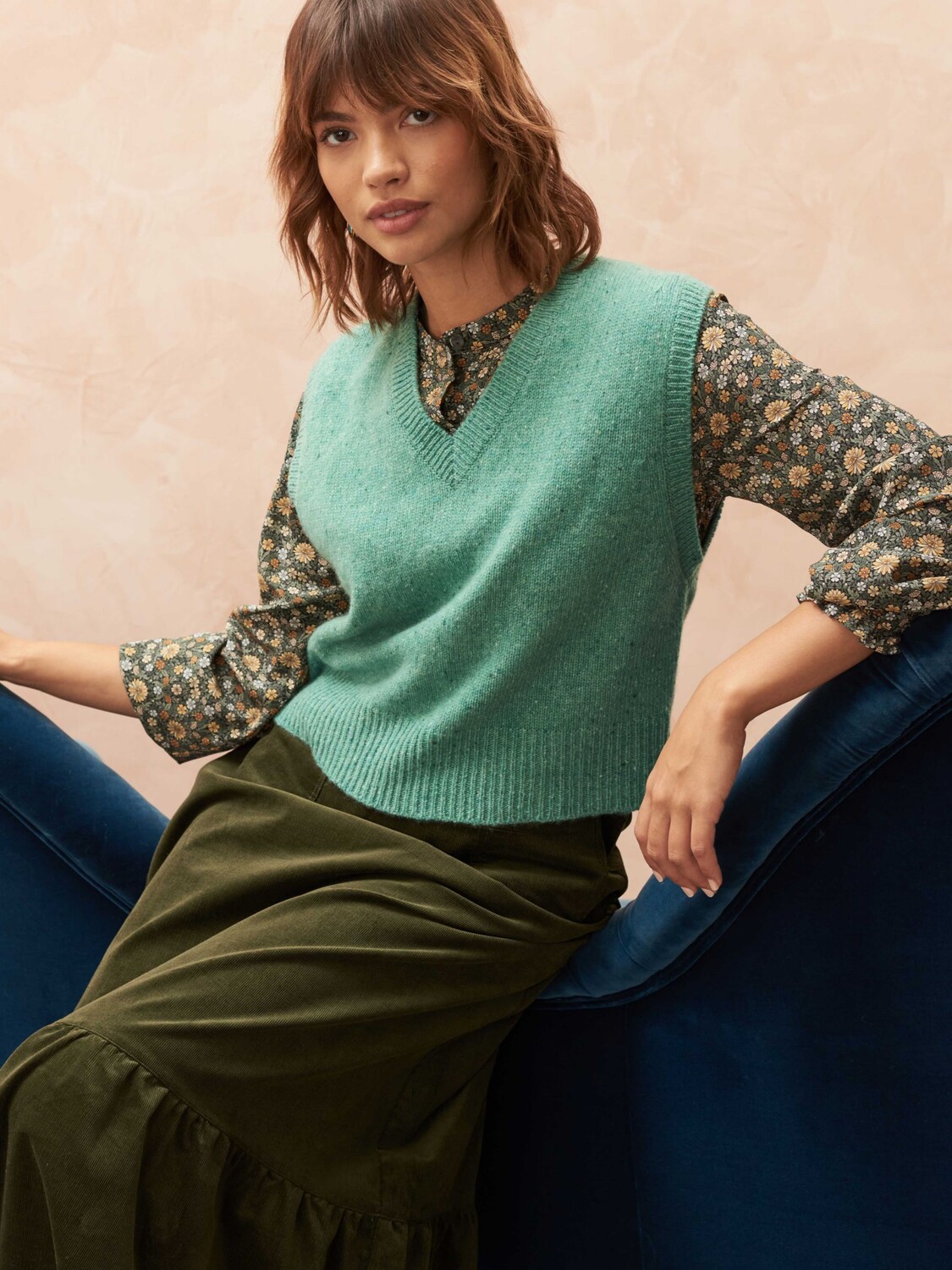 

Майка Brora Cashmere Donegal с V-образным вырезом, нефритовый