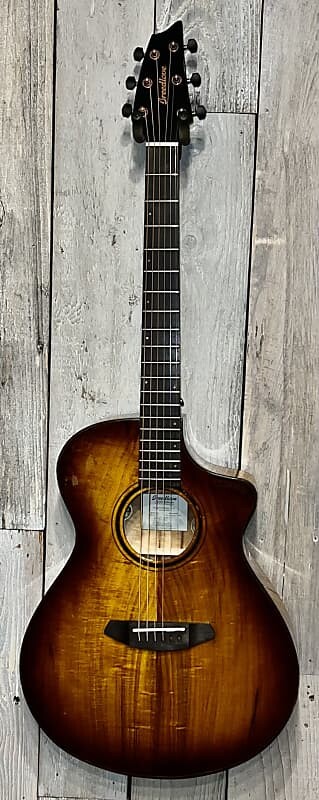 

Акустическая гитара Breedlove Pursuit Exotic S Concert CE All Myrtlewood , Tiger's Eye Includes Gig Bag Help Save Indie Music Shops & Buy It Here !