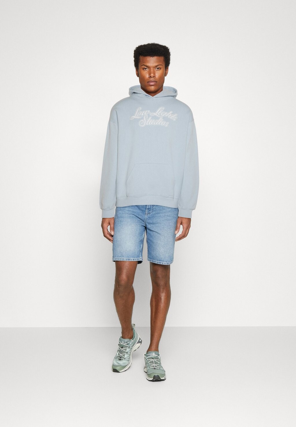 

Толстовка SHUTTER HOODIE UNISEX LOW LIGHTS STUDIOS, небесно-голубой, Синий