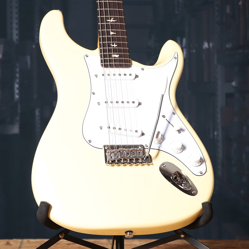 Электрогитара Paul Reed Smith SE Silver Sky Electric Guitar in Moon White