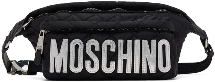 

Черный стеганый клатч Moschino