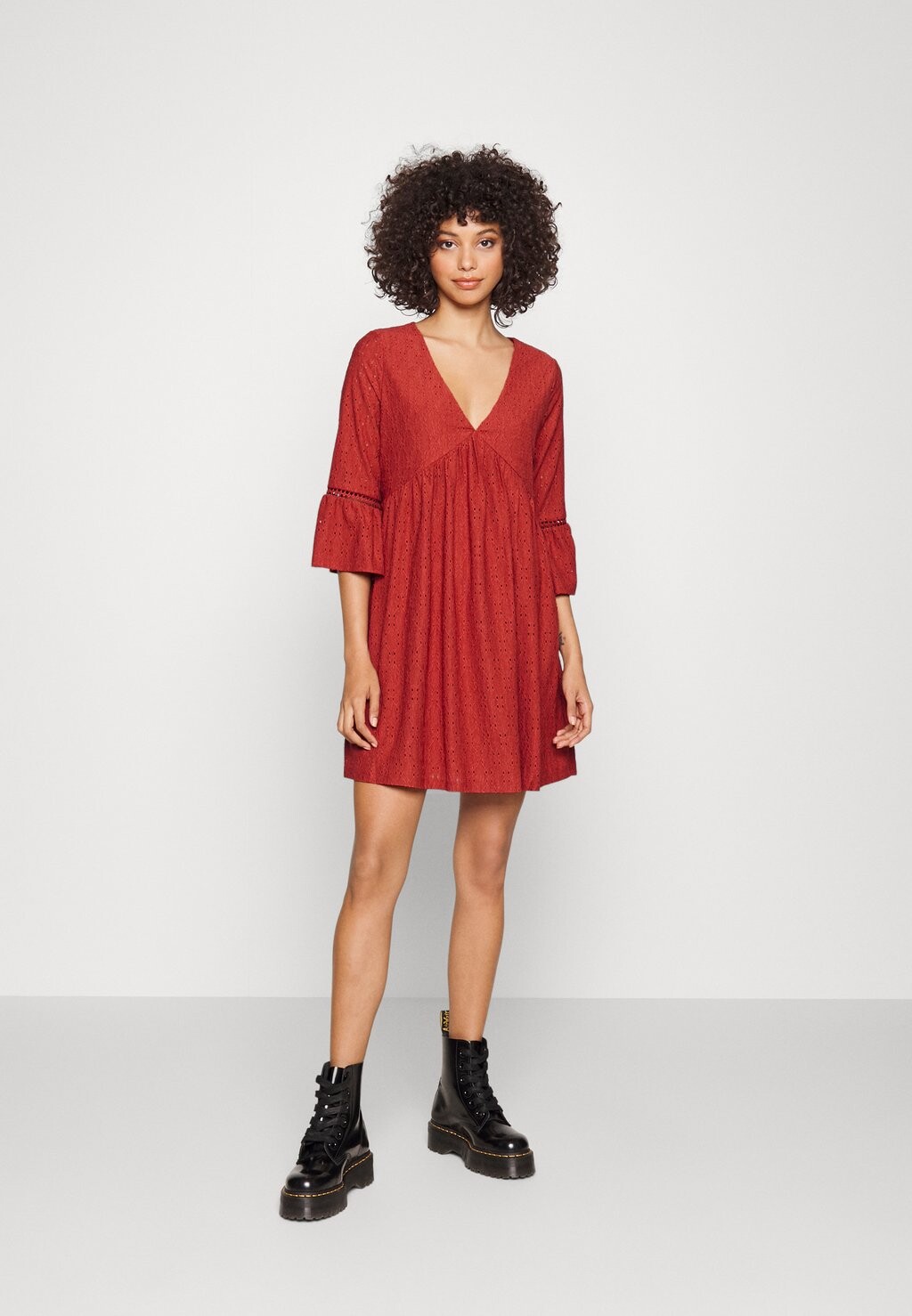 

Летнее платье Vero Moda