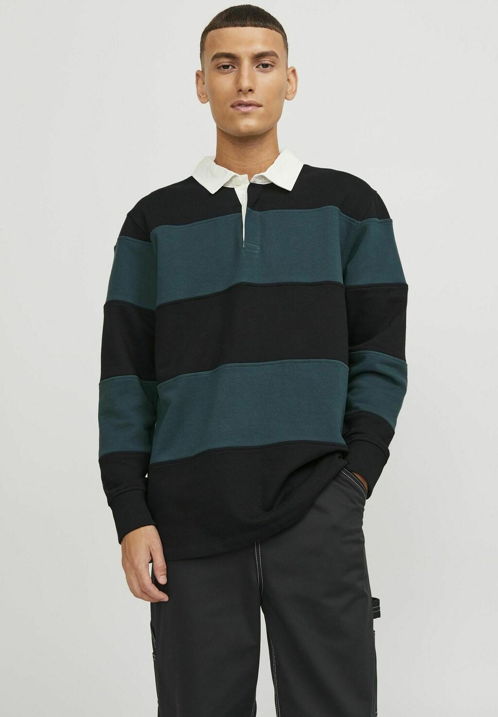 

Толстовка Jack & Jones, черный