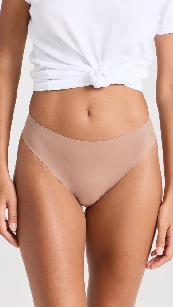 

Стринги SPANX Seamless Panties