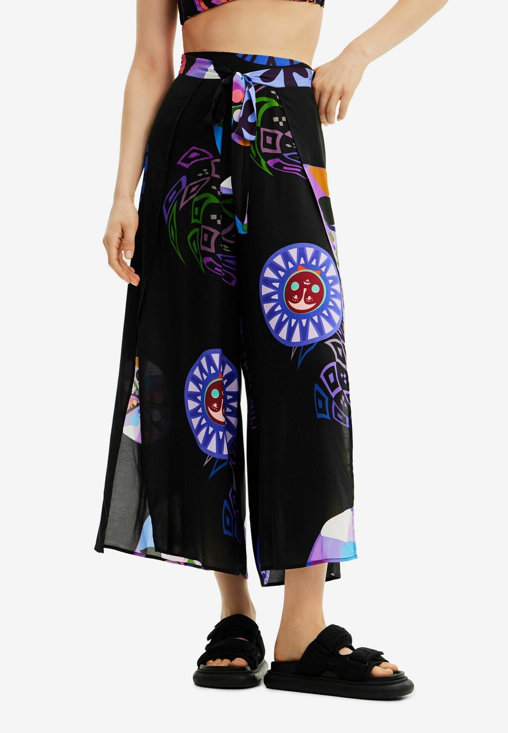 

Пляжный аксессуар Desigual, черный