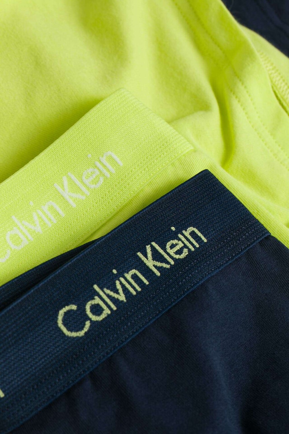 

2 пары трусов-боксеров Calvin Klein, желтый