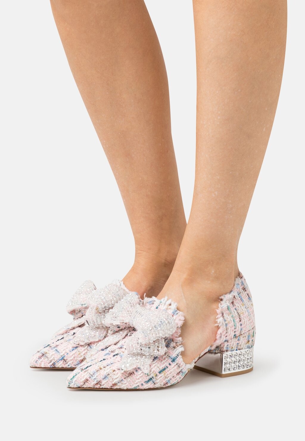 

Классические туфли на каблуке Jeffrey Campbell