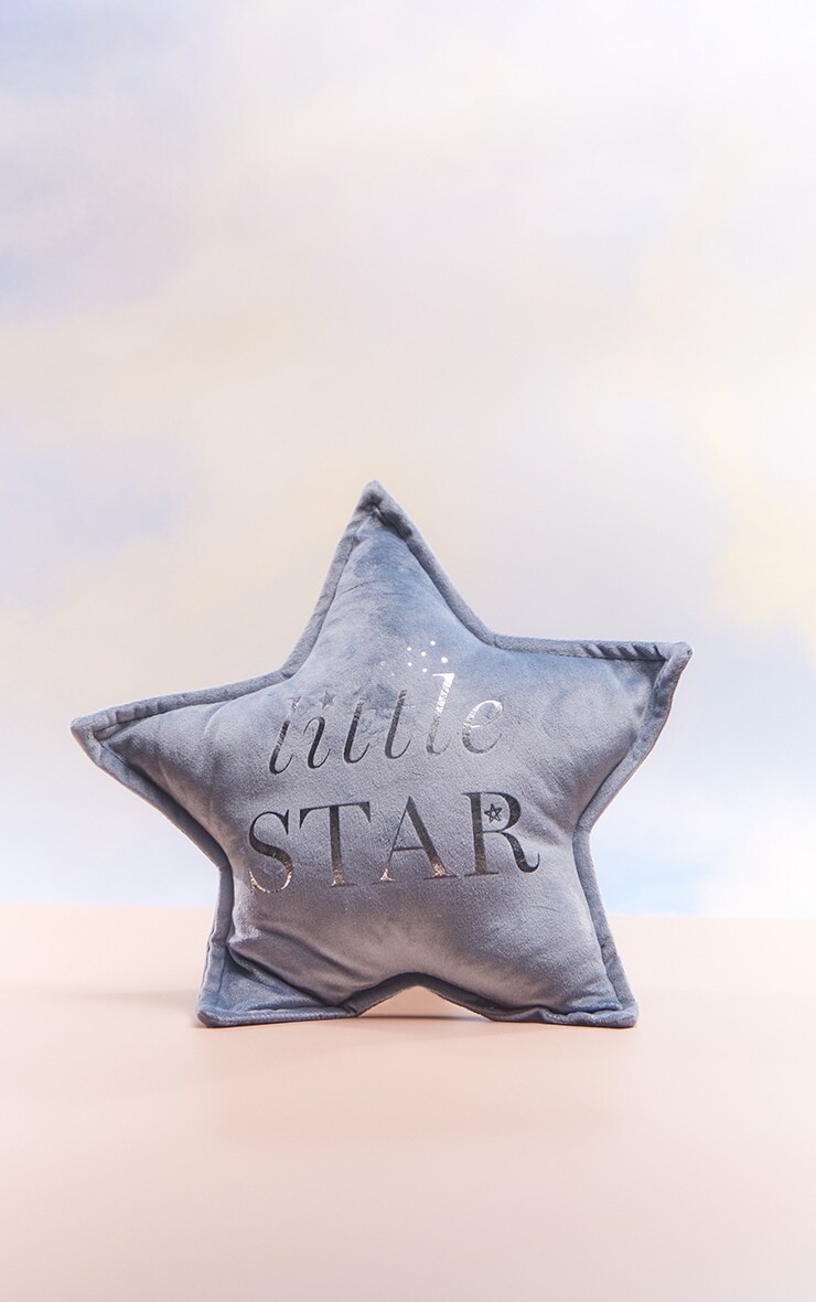 

PrettyLittleThing Бархатная подушка Bambino Little Star, 30 см, синяя