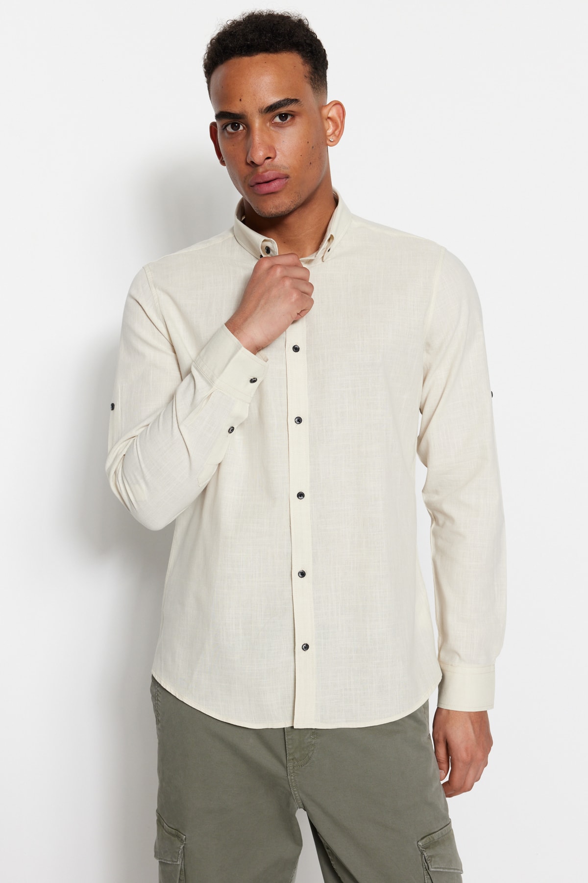 Джинсовая рубашка Trendyol мужская из 100% хлопка воротником на пуговицах, серый полосатая рубашка trendyol черный