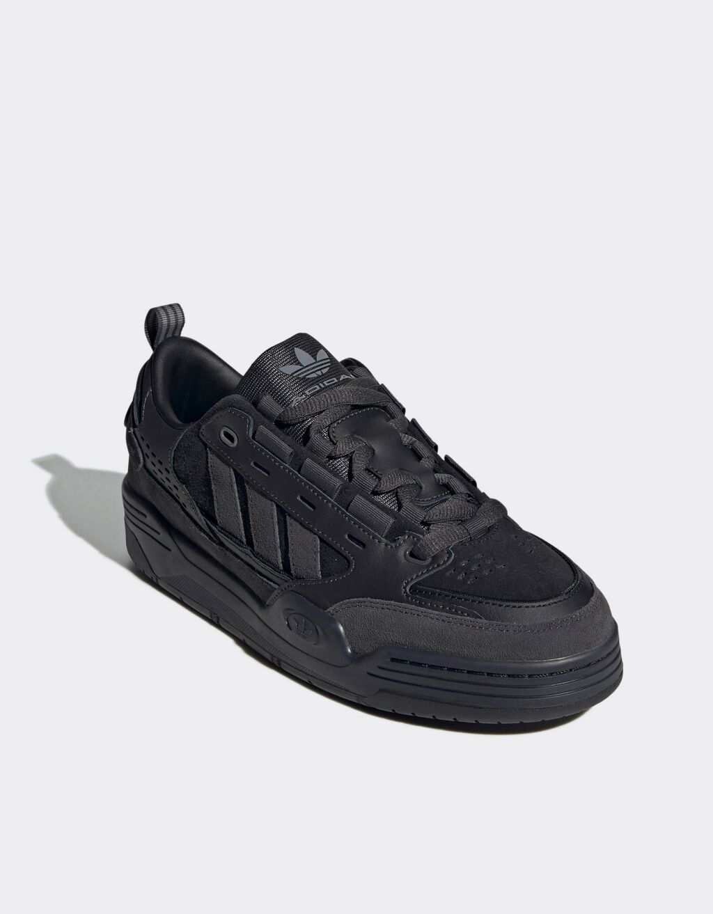 

Черные кроссовки Adidas Originals Adi2000