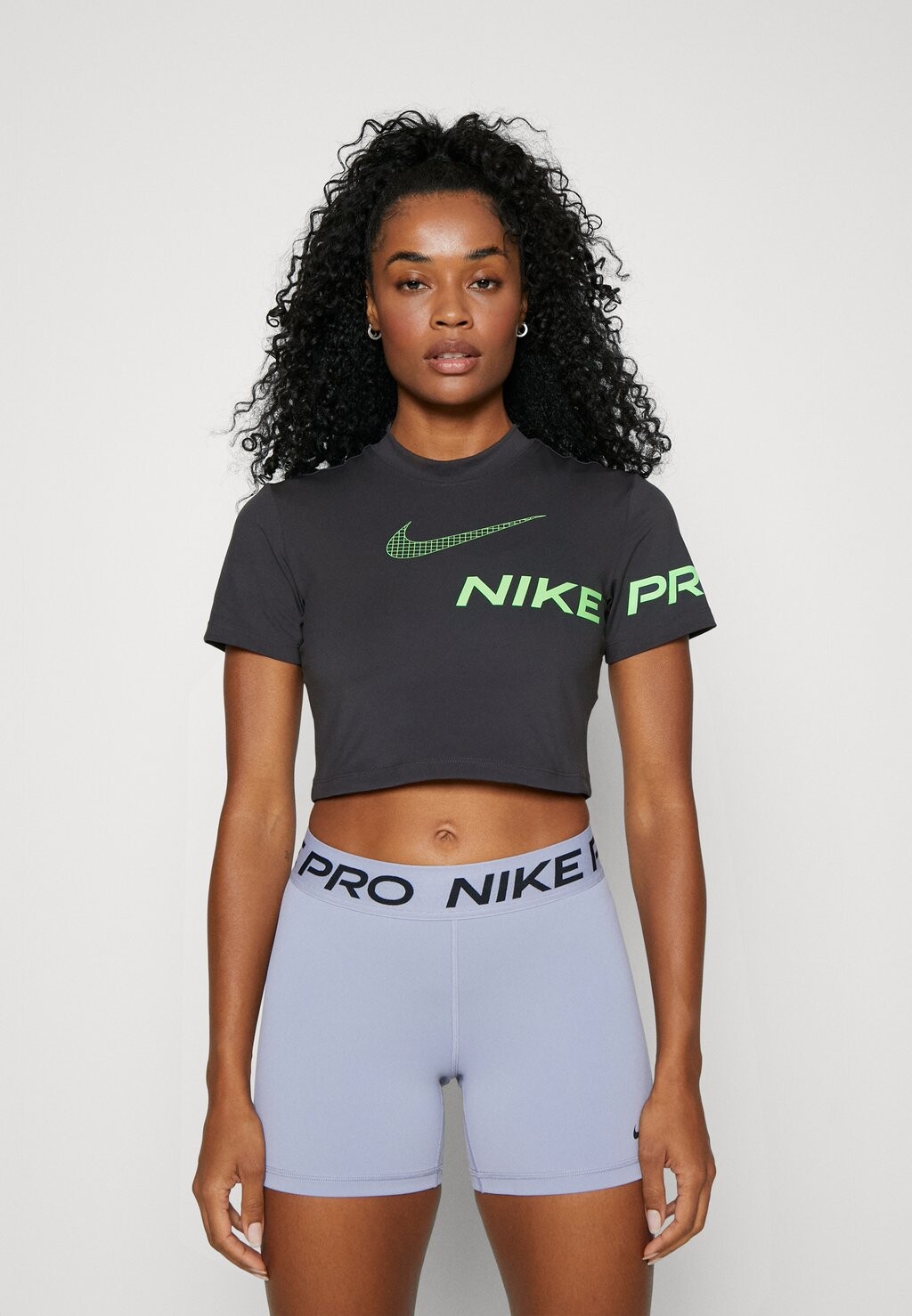 

Спортивная футболка Nike, Серый