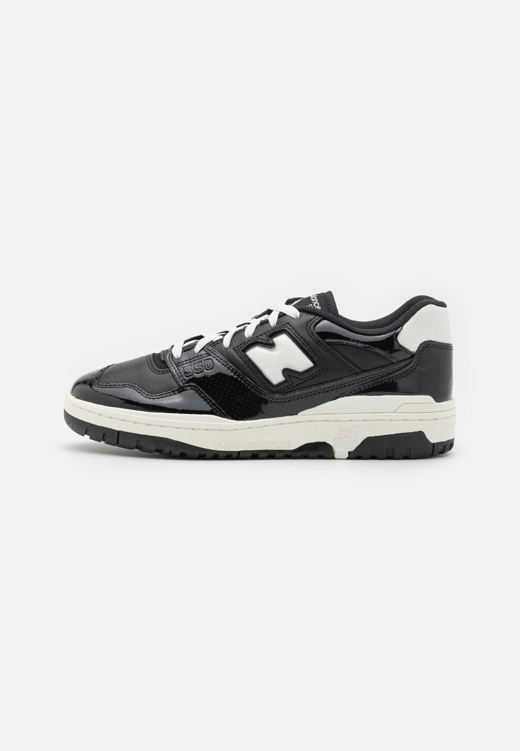 

Кроссовки New Balance 550 UNISEX, черный