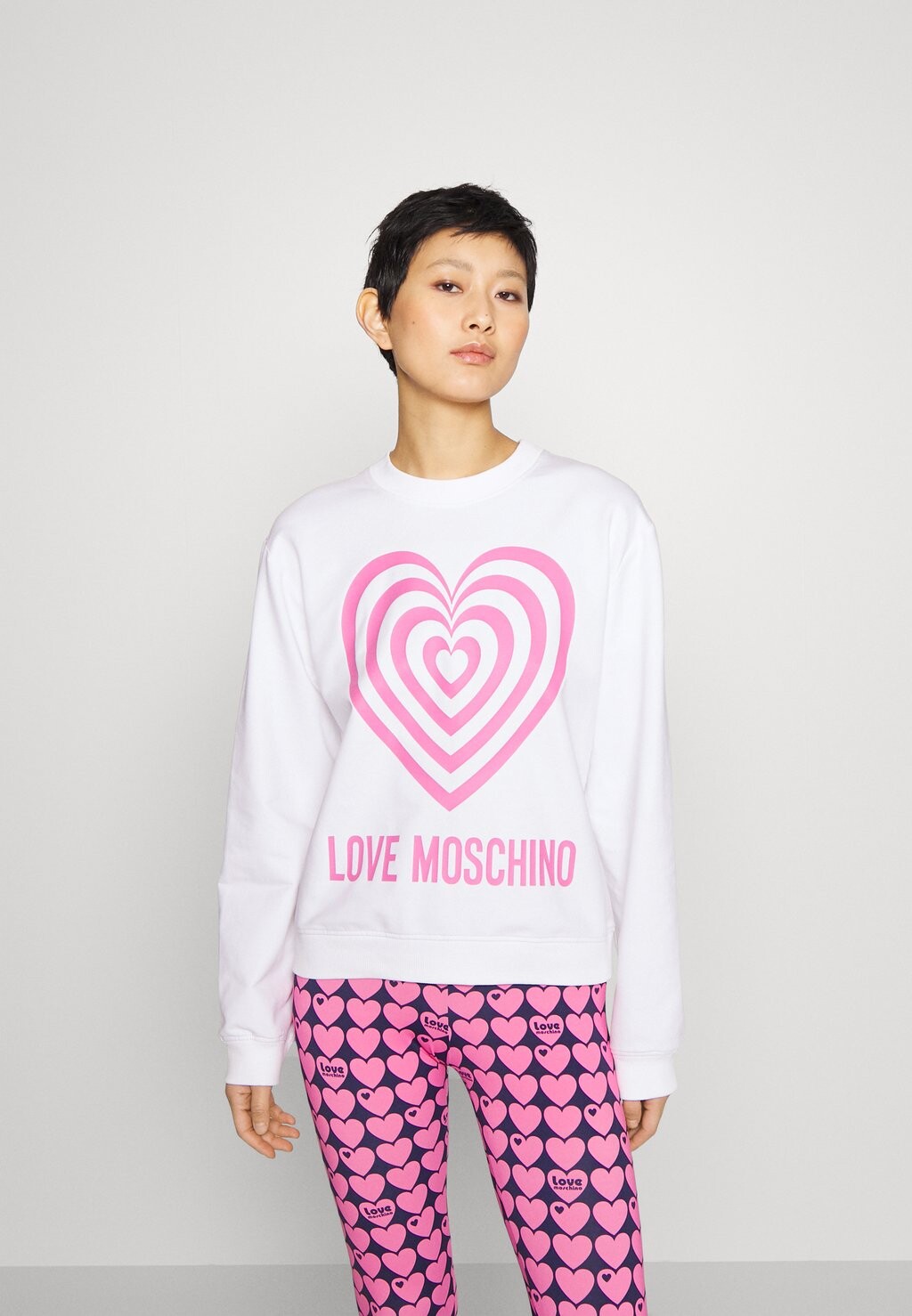 

Толстовка Love Moschino, белый