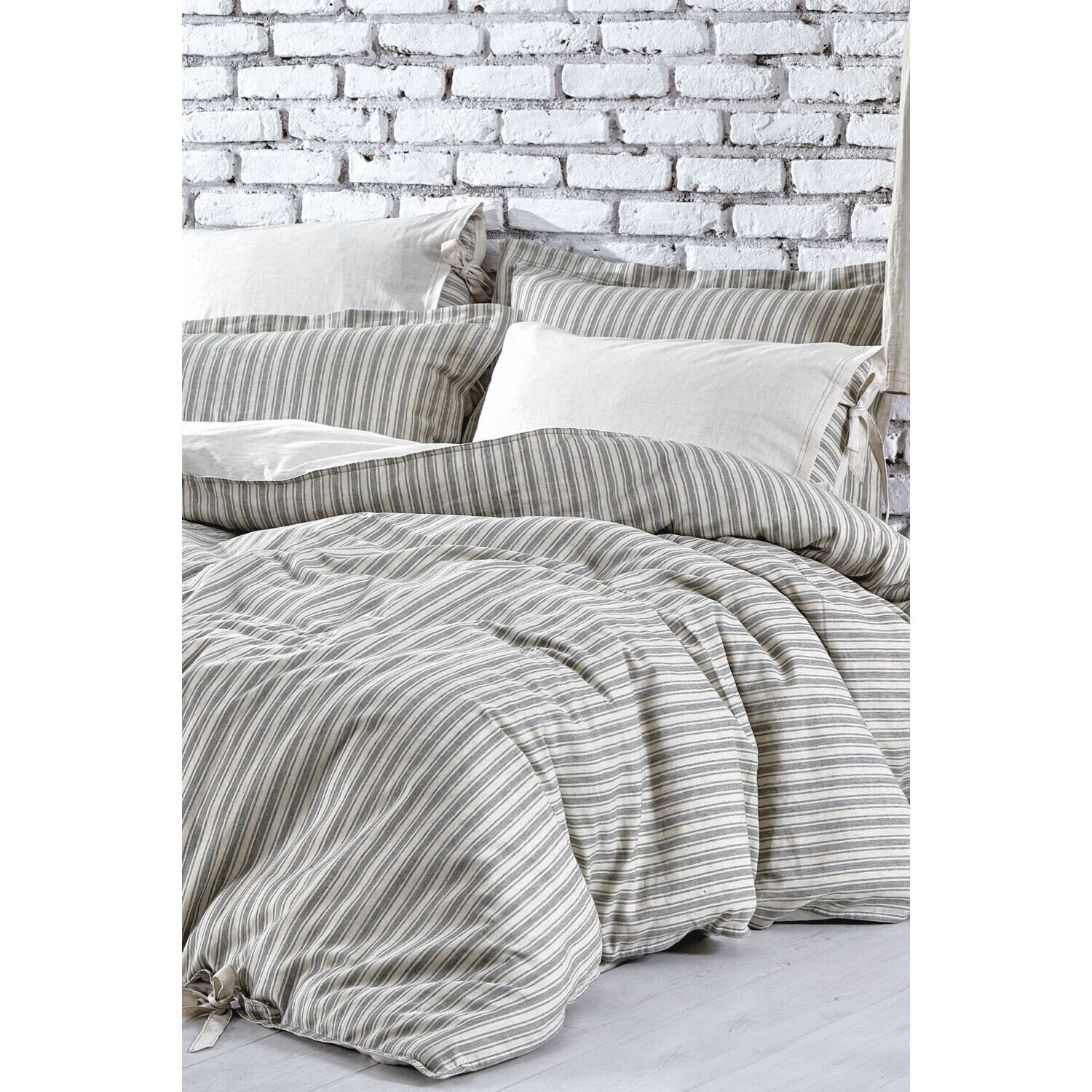 

Комплект постельного белья из органического хлопка Ecocotton, очень широкий, жаккардовый - Ala