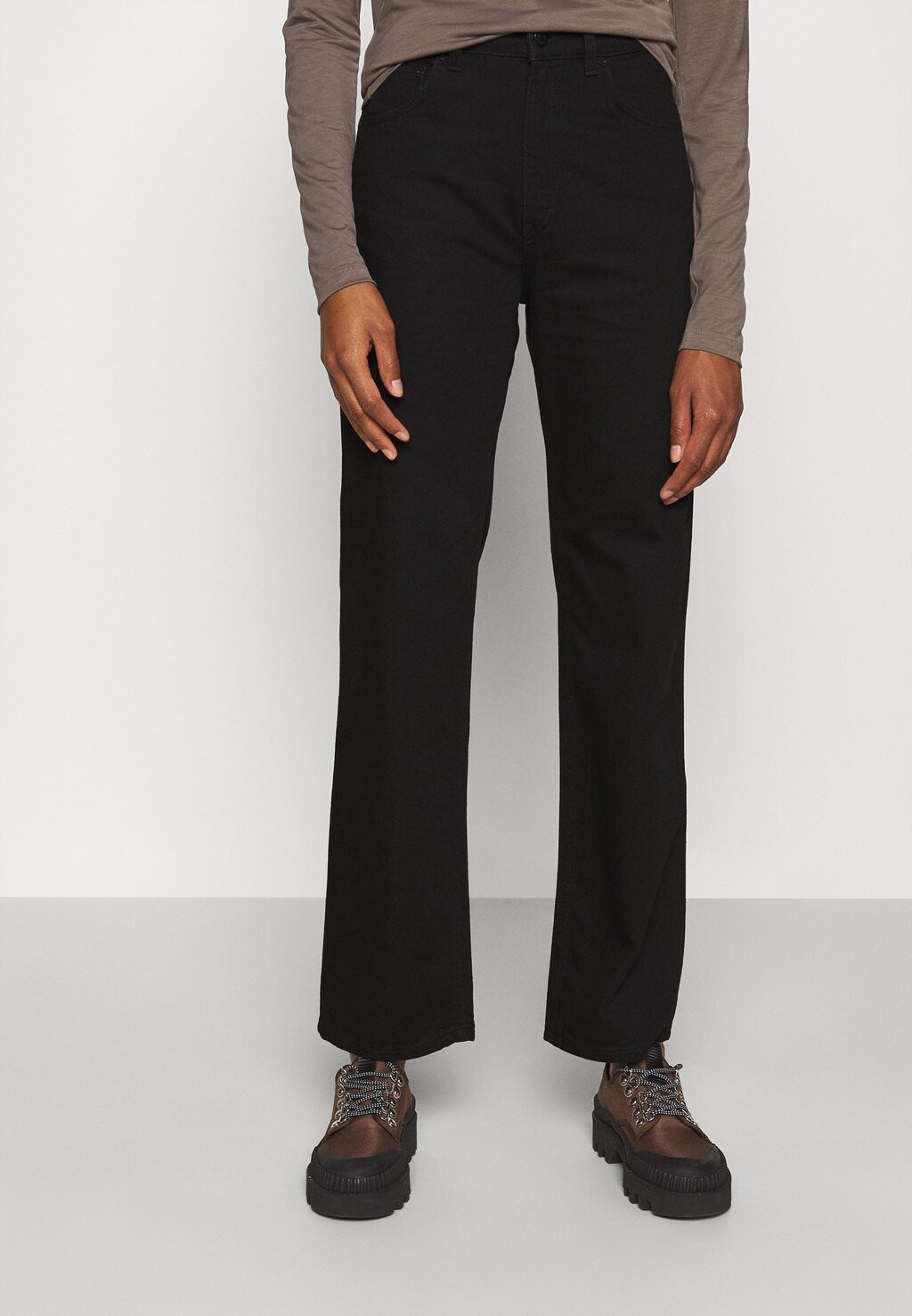 

Джинсы свободного кроя Filippa K, черный