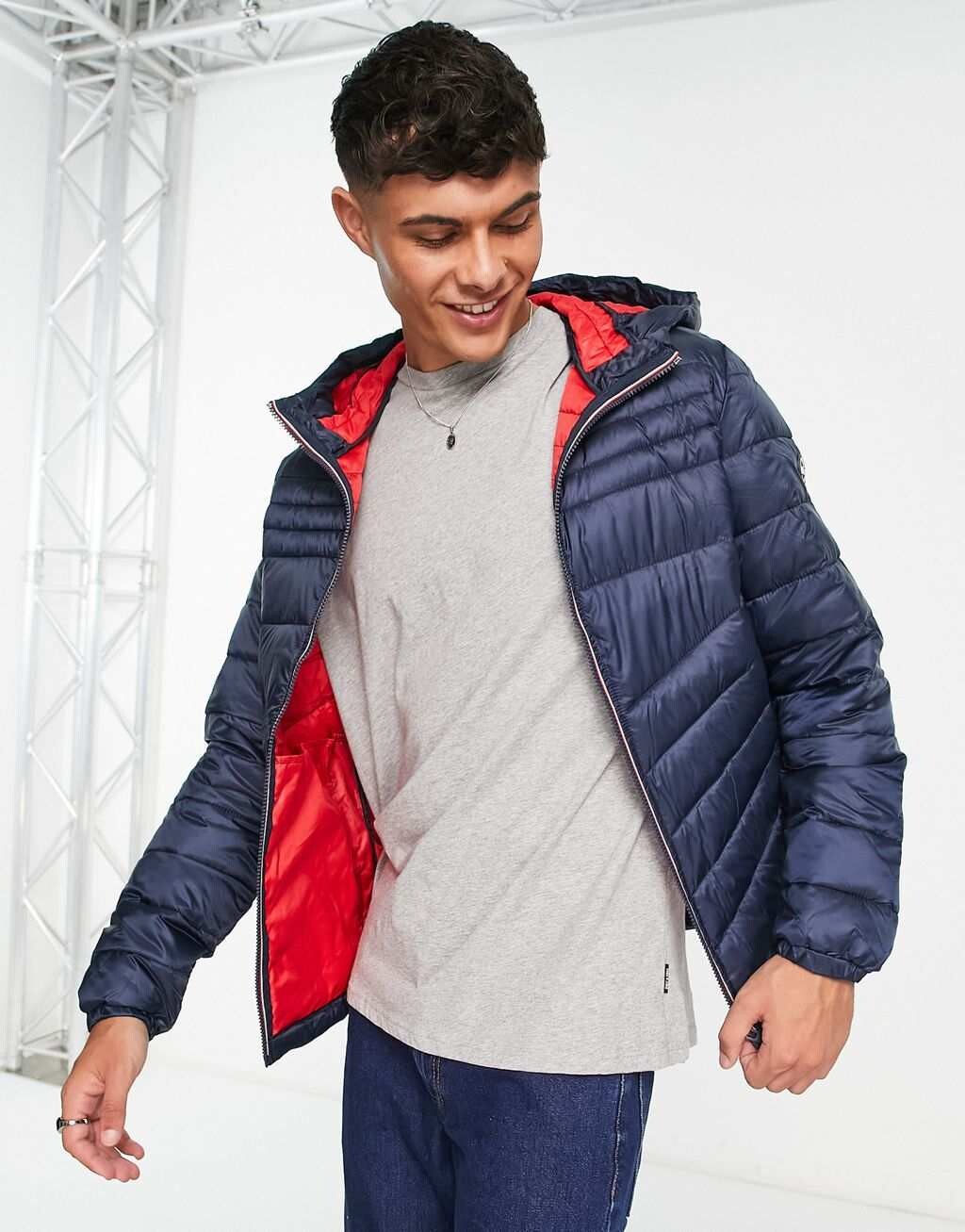 

Темно-синяя дутая куртка с капюшоном Jack & Jones Essentials