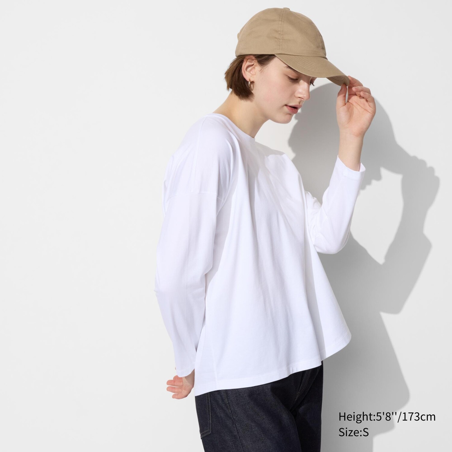 

Хлопковая футболка оверсайз с длинными рукавами UNIQLO, белый